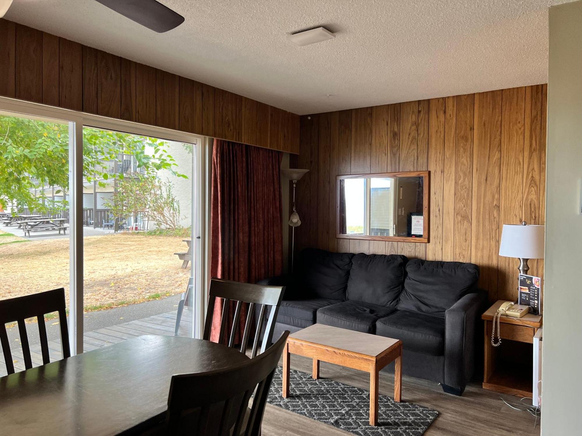 Sea Edge Motel Parksville Pokój zdjęcie